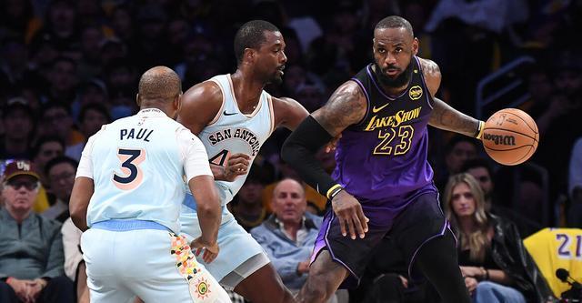 乐鱼体育登陆网页-历史第一！詹姆斯与NBA历史上35.6%的球员同场竞技过
