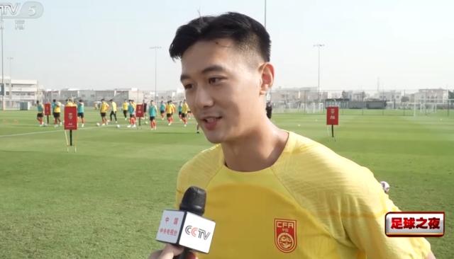 乐鱼体育下载-蒋圣龙：上场就会全力以赴 与国足队友还在磨合