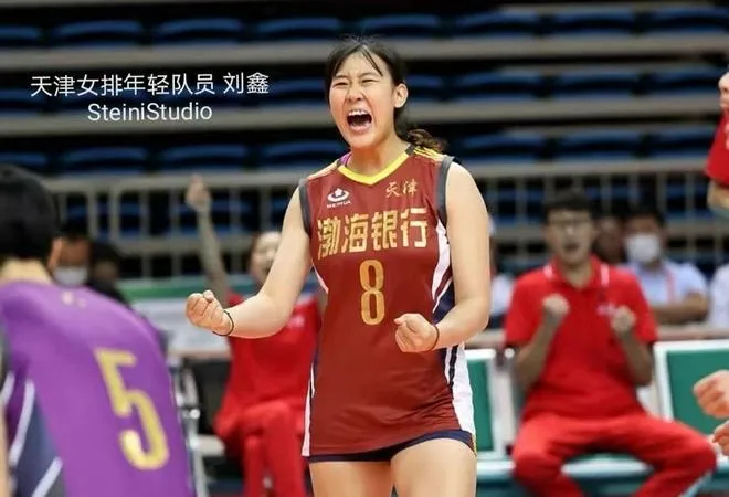 乐鱼体育登陆网页-离谱！天津女排替补战河南：陈鹤心表现拉胯，刘鑫实力差还怪队友|路晶|球迷|球员|失误|机会_新浪体育_新浪新闻